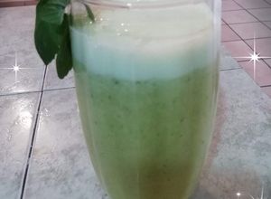 Una foto de Agua de hierbabuena y piña