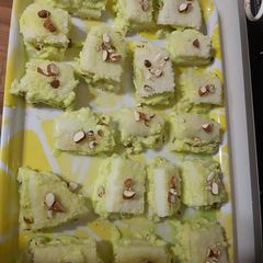A picture of Turkish sweet sandwich.