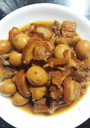 Hình của món Thịt kho tiêu.