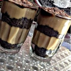 A picture of Chocolate Shots Dessert.