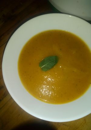 A picture of Butternut squash soup recipe.