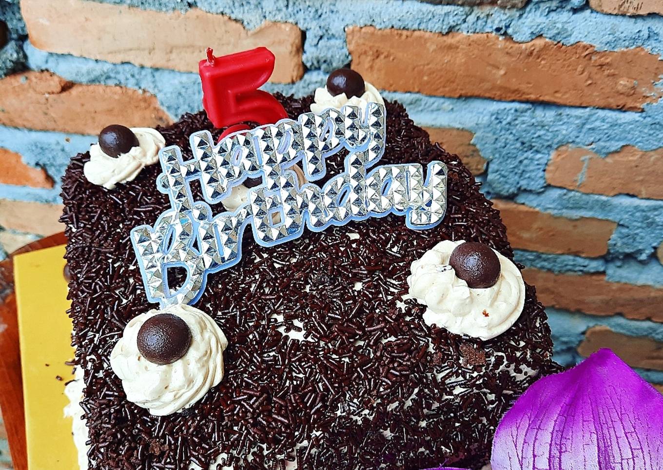 Kue ulang tahun ekonomis