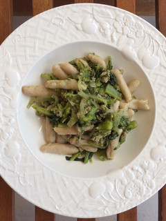 Foto di Cavatelli a 3 dita con salsiccia e cime di rape
