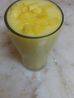 மேங்கோ மில்க் ஷேக் செய்முறை முக்கிய புகைப்படம்