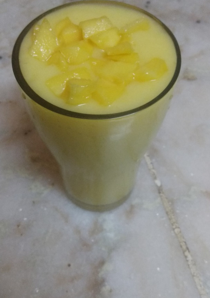 மேங்கோ மில்க் ஷேக் செய்முறை முக்கிய புகைப்படம்
