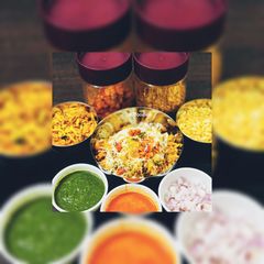 A picture of મમરા ભેળ (Mamra bhel).