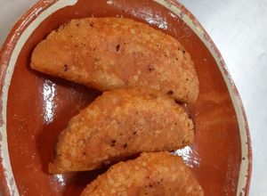 Una foto de Empanadas de carne con frijol (Tabasco)