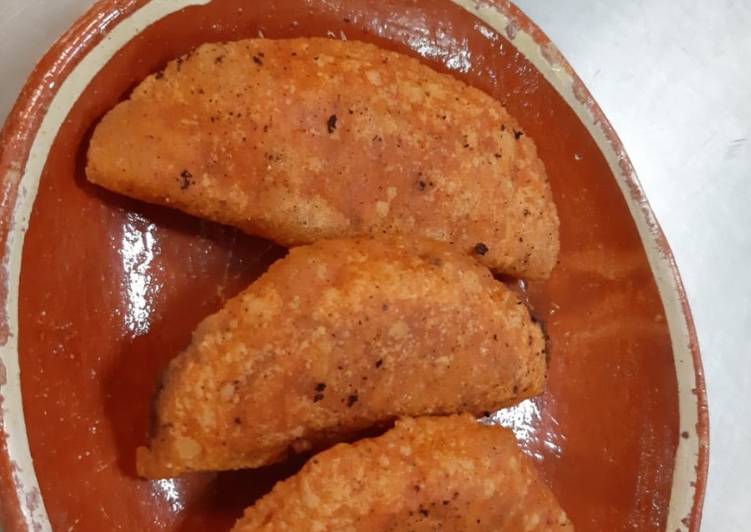 Empanadas de carne con frijol (Tabasco)