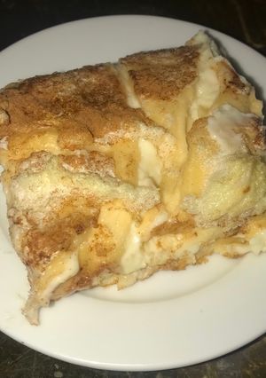 A picture of Cream Cheese Squares.