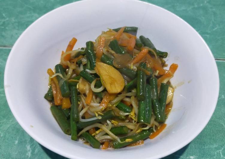 Tumis kacang panjang, wortel, toge