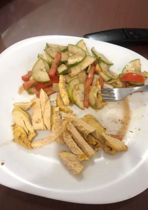 Una foto de Pollo al limón