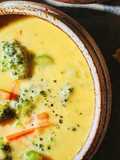 Crema de cheddar con brócoli
