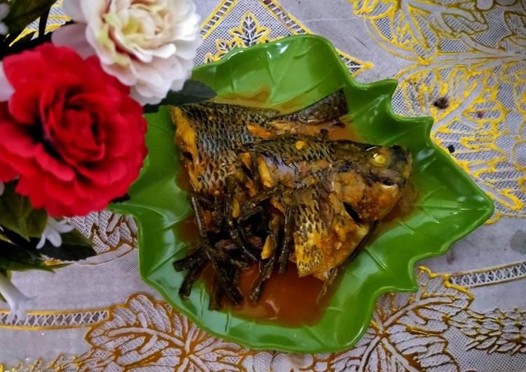 makanan Pangek Ikan Nila (Masakan Minang) Anti Gagal