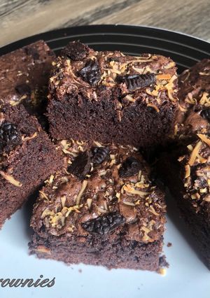Foto resep Fudgy Brownies with Shiny Crust (2 Telur)