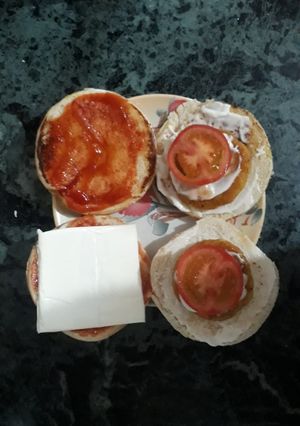 A picture of Veg burger.