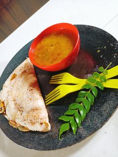 મૈસુર મસાલા ઢોસા (Mysore Masala Dosa Recipe In Gujarati) રેસીપી મુખ્ય ફોટો