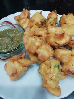 A picture of Onion Fritters.