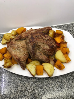 Una foto de Cuadril al horno con vegetales