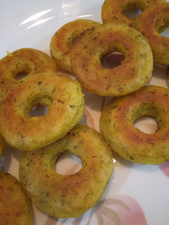 عکسی از دستور سیب زمینی پفکی