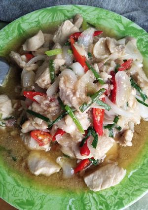 รูปของ ไก่ผัดต้นหอม