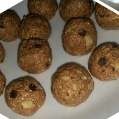 A picture of No bake Energy Balls #AuthourMarathon.