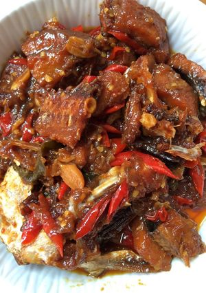 Foto resep Tulang jambal masak pedas