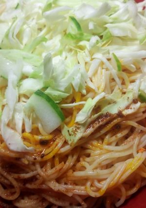 A picture of My garnished spaghetti with cabbage #kano#.