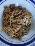 Tallarín con carne de cerdo