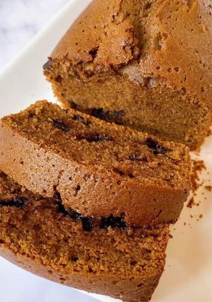 Una foto de Budín de cacao amargo y café