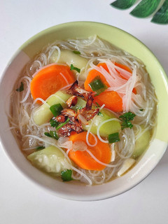Foto resep Bening Oyong Wortel Bihun