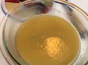A picture of applesauce