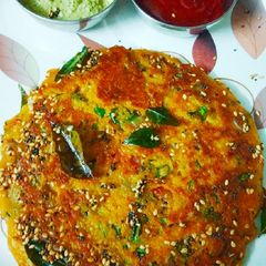 A picture of Rava Handvo.