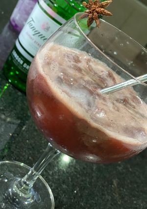 Foto de Gin com açaí e energético