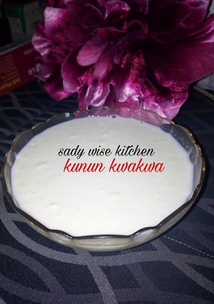 A picture of Coconut & Milk (kunun kwakwa da madara).