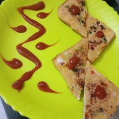 A picture of Rava Toast.
