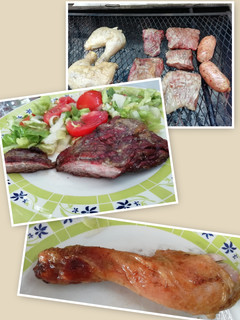 Una foto de Asado al aire libre!! Y ensalada con proverbio 🍴🥗🍗🥩