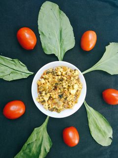 पनीर पालक भुर्जी (paneer palak bhurji recipe in Hindi) रेसिपी मुख्य फोटो