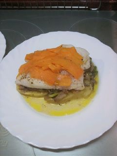 Una foto de Merluza en papillote