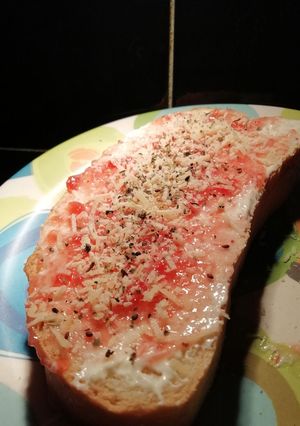 Una foto de Idea para pan tajado 🍞. Un mejor sabor y presentación😋😋😋