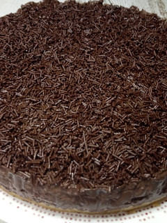 Una foto de Tarta de chocolate sin horno sin gluten y sin lactosa