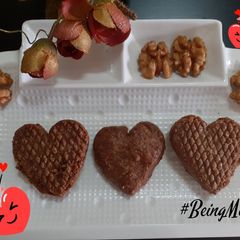 A picture of Flourless Walnut Cookies.