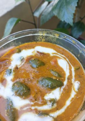 A picture of Bell pepper with Gravy.