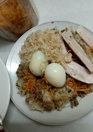 Hình của món Xôi Mặn Nấu Bằng Nước Luộc Rau Thanh Mát.