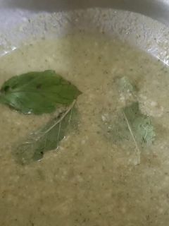 पुदीने और खीरा की चटनी रेसिपी मुख्य फोटो