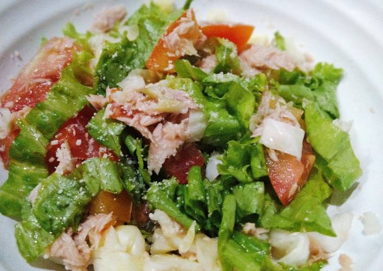 Salad Tuna Sayur & Parmesan (no mayonaise)