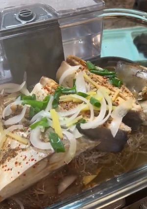 Hình của món Cá Chim Hấp Bún Tàu.