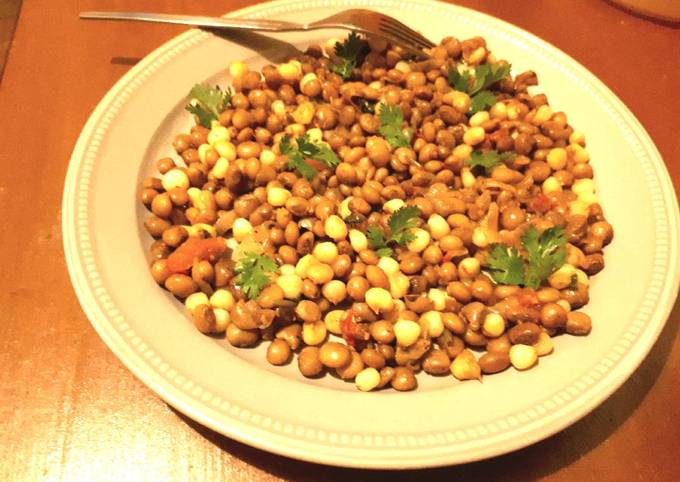 Githeri nzuu (pigeon peas) Recipe by Coretta Kai - Cookpad