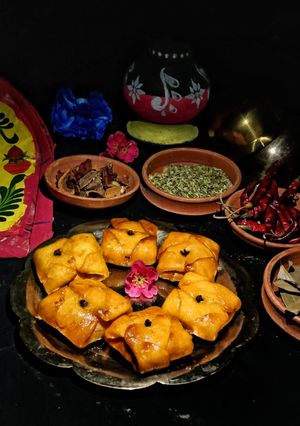 লবঙ্গ লতিকা (lobongo lotika recipe in Bengali) রেসিপির প্রধান ছবি