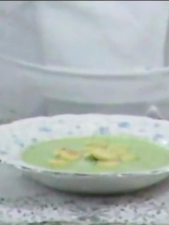 Una foto de Crema de cilantro