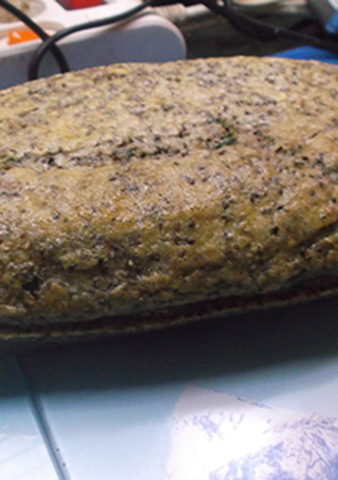 Una foto de Pan de huevo con chia y pipas